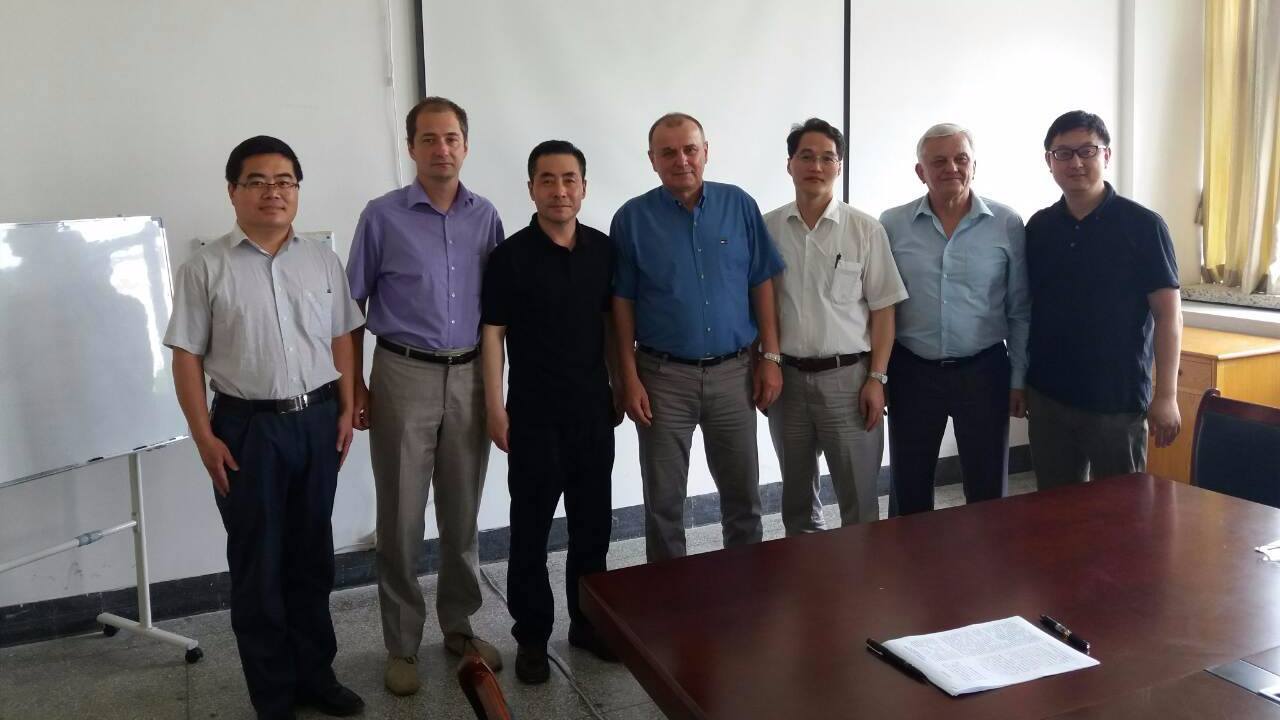 Заняття біомедичною інженерією в університеті Циндао